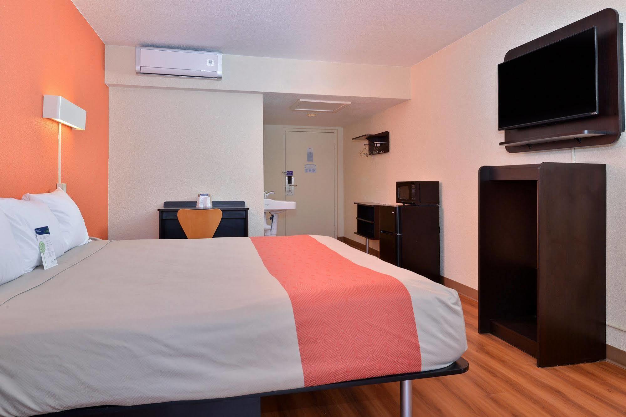 Days Inn By Wyndham Brawley Luaran gambar
