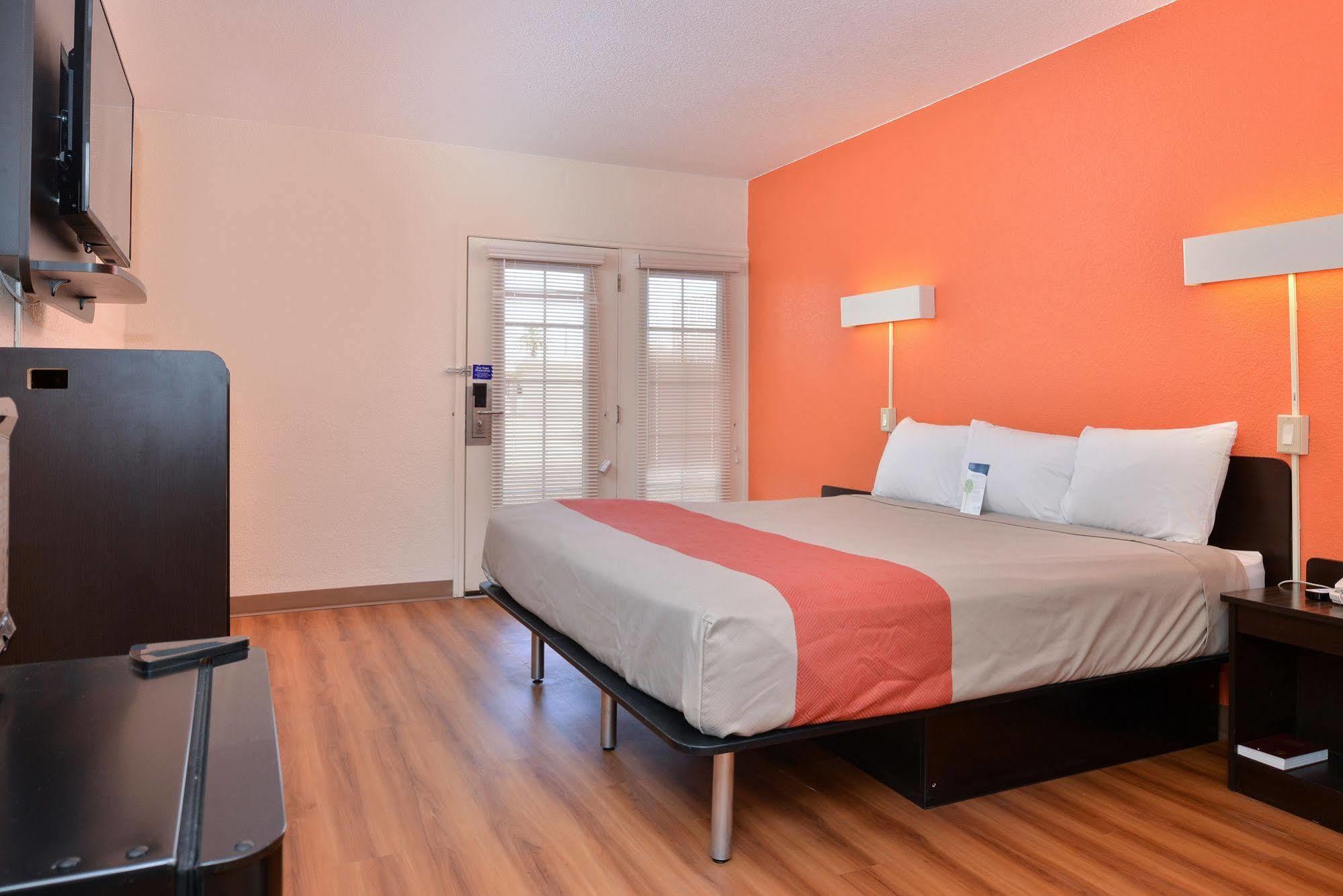 Days Inn By Wyndham Brawley Luaran gambar