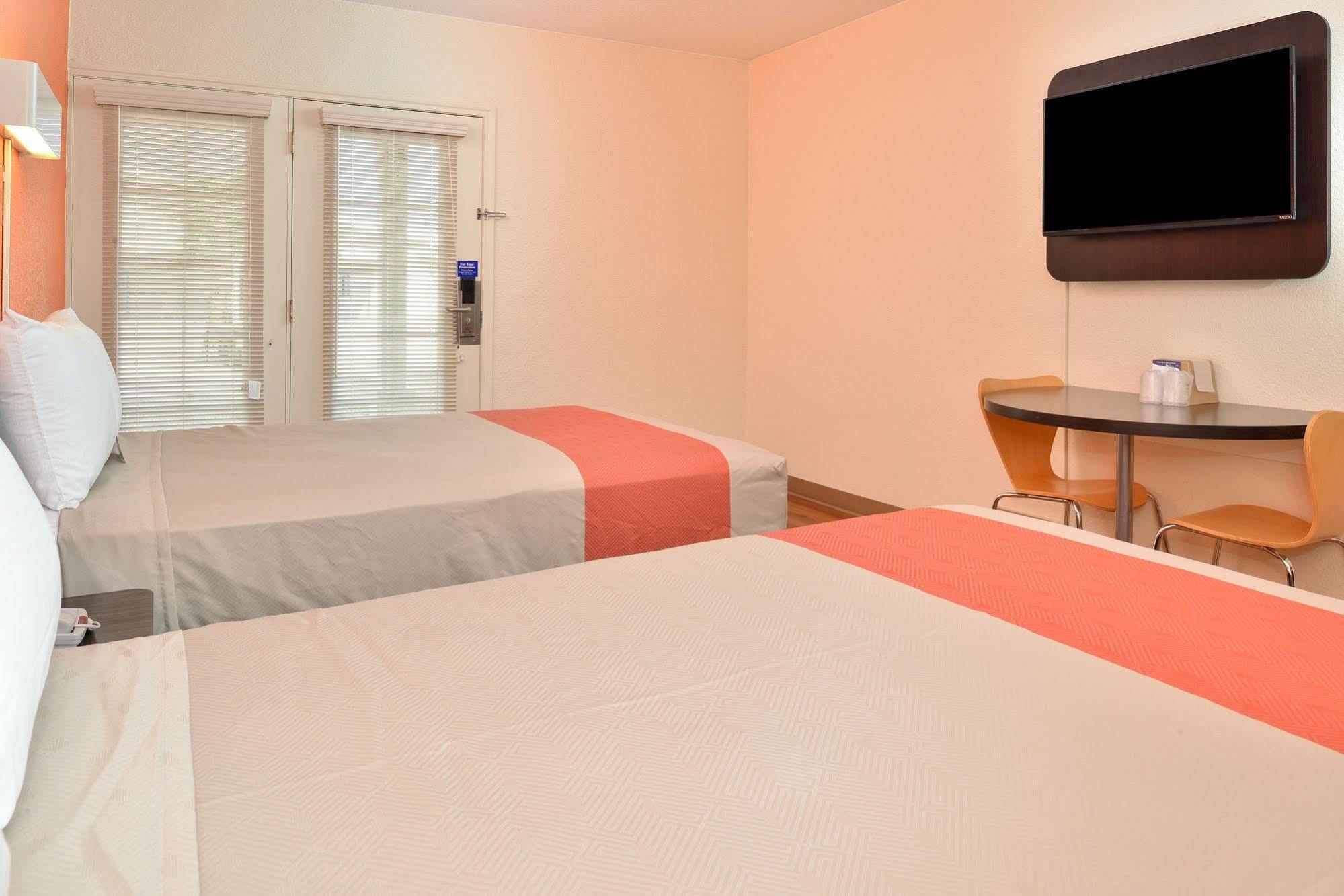 Days Inn By Wyndham Brawley Luaran gambar
